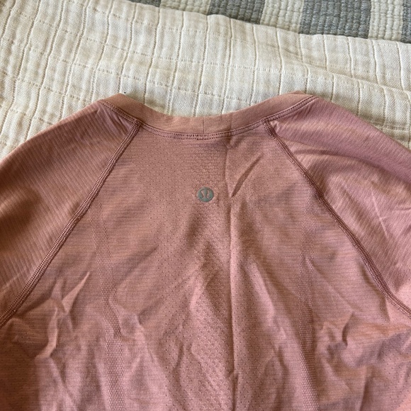 Lululemon Swiftly Tech Long Sleeve in Pink - Picture 3 of 5